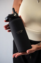 Load image into Gallery viewer, Daily Water Bottle 1L - BLACK
